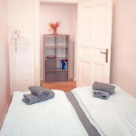 Ferienwohnung Peaceful Flat For 4 In Prenzlauer Berg Berlin Exterior foto