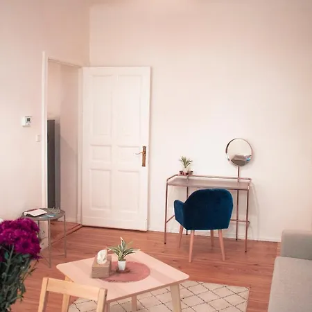 Ferienwohnung Peaceful Flat For 4 In Prenzlauer Berg Berlin Exterior foto